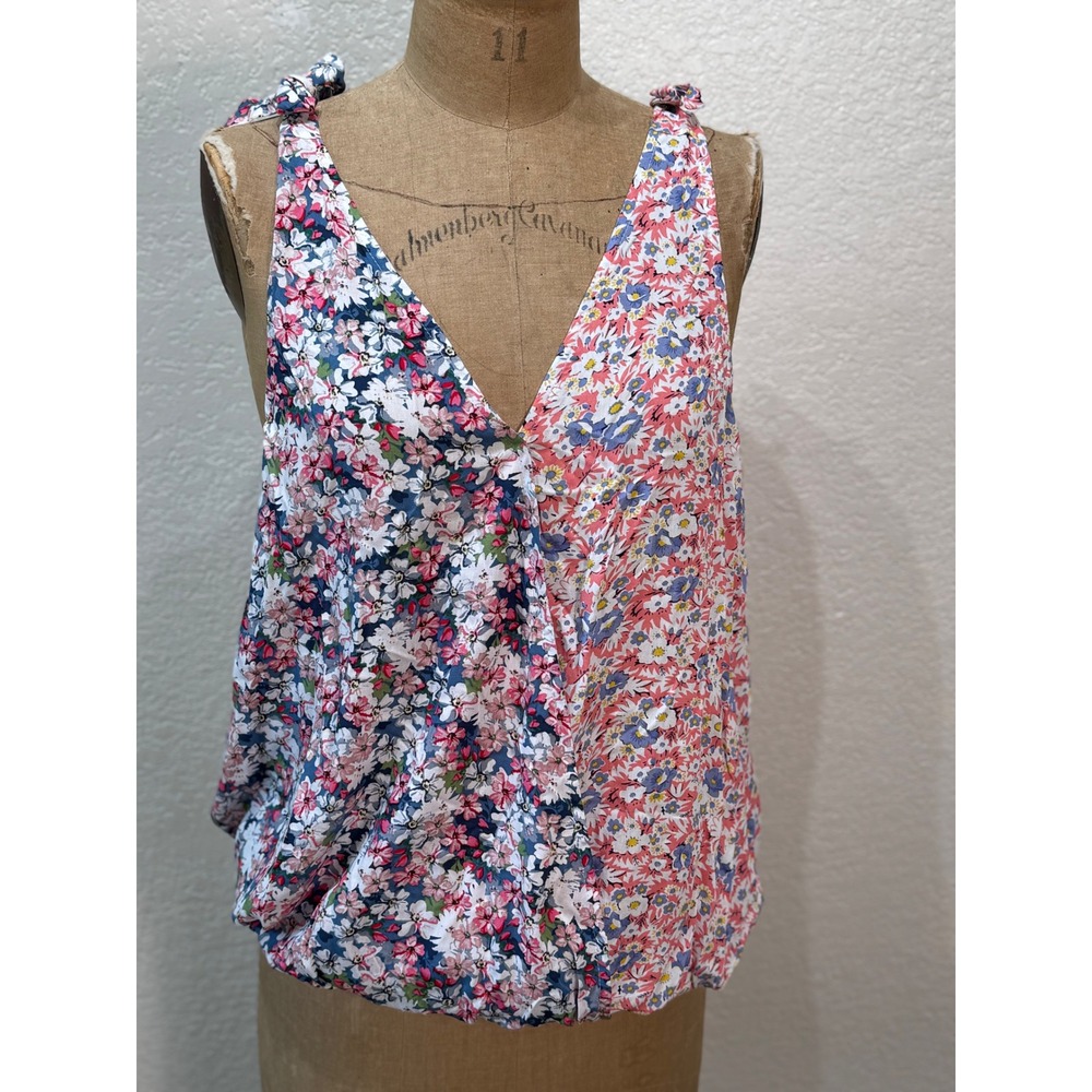 Gigio Floral Print Small Tank Top Tie Strap V-Neck Elastic Hem‎ Blouse NWT